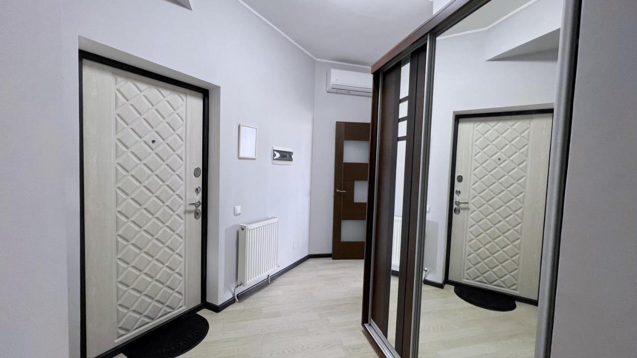Comfortable Apartment With A Panoramic View Chisinau Exterior photo
